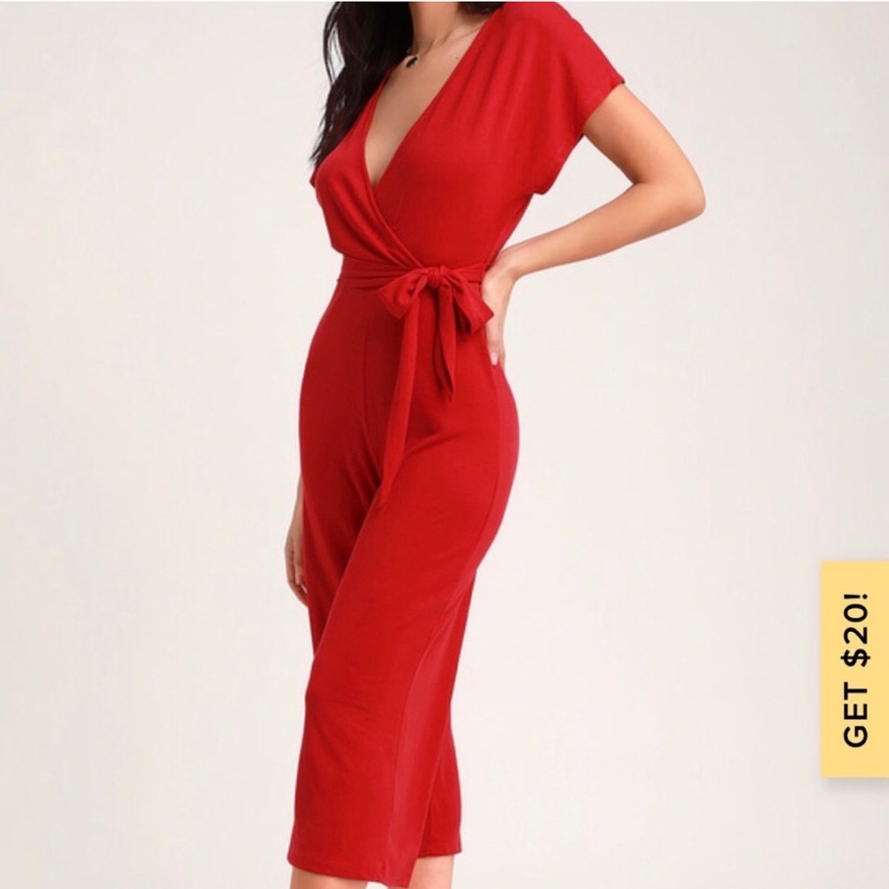 NWT Lulu’s Red Romper